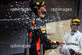 Race winner Daniel Ricciardo (AUS) Red Bull Racing celebrates on the podium with Lewis Hamilton (GBR) Mercedes AMG F1. 27.05.2018. Formula 1 World Championship, Rd 6, Monaco Grand Prix, Monte Carlo, Monaco, Race Day.