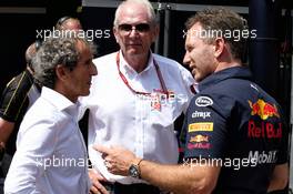 (L to R): Alain Prost (FRA) Renault Sport F1 Team Special Advisor with Dr Helmut Marko (AUT) Red Bull Motorsport Consultant and Christian Horner (GBR) Red Bull Racing Team Principal. 26.05.2018. Formula 1 World Championship, Rd 6, Monaco Grand Prix, Monte Carlo, Monaco, Qualifying Day.