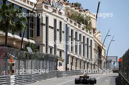 Carlos Sainz Jr (ESP) Renault Sport F1 Team RS18. 26.05.2018. Formula 1 World Championship, Rd 6, Monaco Grand Prix, Monte Carlo, Monaco, Qualifying Day.