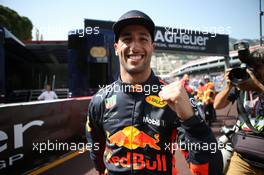 Pole Position for Daniel Ricciardo (AUS) Red Bull Racing RB14. 26.05.2018. Formula 1 World Championship, Rd 6, Monaco Grand Prix, Monte Carlo, Monaco, Qualifying Day.