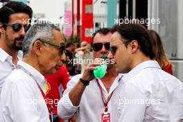 Lucas di Grassi (BRA) with Hiroshi Yasukawa (JPN) and Felipe Massa (BRA) Williams. 27.05.2018. Formula 1 World Championship, Rd 6, Monaco Grand Prix, Monte Carlo, Monaco, Race Day.