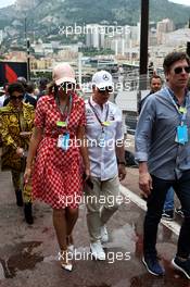 Tommy Hilfiger (USA) with Dee Hilfiger (USA). 27.05.2018. Formula 1 World Championship, Rd 6, Monaco Grand Prix, Monte Carlo, Monaco, Race Day.