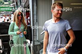 Nico Rosberg (GER) with his wife Vivian Rosberg (GER). 24.05.2018. Formula 1 World Championship, Rd 6, Monaco Grand Prix, Monte Carlo, Monaco, Practice Day.