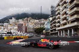 Daniel Ricciardo (AUS) Red Bull Racing RB14. 24.05.2018. Formula 1 World Championship, Rd 6, Monaco Grand Prix, Monte Carlo, Monaco, Practice Day.