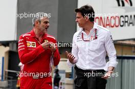 (L to R): Maurizio Arrivabene (ITA) Ferrari Team Principal with Toto Wolff (GER) Mercedes AMG F1 Shareholder and Executive Director. 24.05.2018. Formula 1 World Championship, Rd 6, Monaco Grand Prix, Monte Carlo, Monaco, Practice Day.