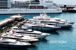 Boats in the scenic Monaco Harbour. 24.05.2018. Formula 1 World Championship, Rd 6, Monaco Grand Prix, Monte Carlo, Monaco, Practice Day.
