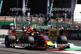 Max Verstappen (NLD) Red Bull Racing RB14. 26.10.2018. Formula 1 World Championship, Rd 19, Mexican Grand Prix, Mexico City, Mexico, Practice Day.