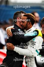 Lewis Hamilton (GBR) Mercedes AMG F1 celebrates winning the World Championship. 28.10.2018. Formula 1 World Championship, Rd 19, Mexican Grand Prix, Mexico City, Mexico, Race Day.