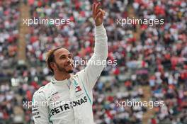 Lewis Hamilton (GBR) Mercedes AMG F1 W09 celebrates his 5th World Championship. 28.10.2018. Formula 1 World Championship, Rd 19, Mexican Grand Prix, Mexico City, Mexico, Race Day.