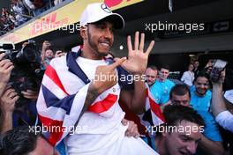 Lewis Hamilton (GBR) Mercedes AMG F1   28.10.2018. Formula 1 World Championship, Rd 19, Mexican Grand Prix, Mexico City, Mexico, Race Day.