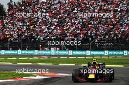 Max Verstappen (NLD) Red Bull Racing RB14. 28.10.2018. Formula 1 World Championship, Rd 19, Mexican Grand Prix, Mexico City, Mexico, Race Day.