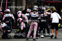 Racing Point Force India F1 Team await a pit stop. 28.10.2018. Formula 1 World Championship, Rd 19, Mexican Grand Prix, Mexico City, Mexico, Race Day.