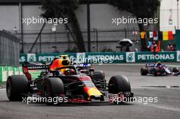 Max Verstappen (NLD) Red Bull Racing RB14. 28.10.2018. Formula 1 World Championship, Rd 19, Mexican Grand Prix, Mexico City, Mexico, Race Day.