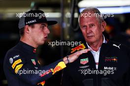 (L to R): Max Verstappen (NLD) Red Bull Racing with Dr Helmut Marko (AUT) Red Bull Motorsport Consultant. 27.10.2018. Formula 1 World Championship, Rd 19, Mexican Grand Prix, Mexico City, Mexico, Qualifying Day.