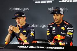 (L to R): Max Verstappen (NLD) Red Bull Racing with pole sitter and Daniel Ricciardo (AUS) Red Bull Racing in the post qualifying FIA Press Conference. 27.10.2018. Formula 1 World Championship, Rd 19, Mexican Grand Prix, Mexico City, Mexico, Qualifying Day.
