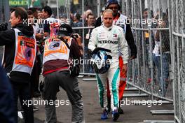 Valtteri Bottas (FIN) Mercedes AMG F1 stopped in the third practice session. 27.10.2018. Formula 1 World Championship, Rd 19, Mexican Grand Prix, Mexico City, Mexico, Qualifying Day.