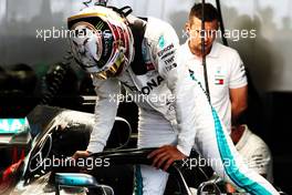 Lewis Hamilton (GBR) Mercedes AMG F1 W09. 27.10.2018. Formula 1 World Championship, Rd 19, Mexican Grand Prix, Mexico City, Mexico, Qualifying Day.