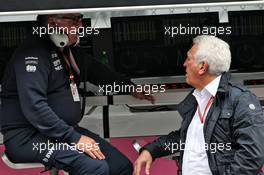 (L to R): Otmar Szafnauer (USA) Racing Point Force India F1 Team Principal and CEO with Lawrence Stroll (CDN) Racing Point Force India F1 Team Investor. 27.10.2018. Formula 1 World Championship, Rd 19, Mexican Grand Prix, Mexico City, Mexico, Qualifying Day.