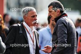 (L to R): Chase Carey (USA) Formula One Group Chairman with Guenther Steiner (ITA) Haas F1 Team Prinicipal. 28.10.2018. Formula 1 World Championship, Rd 19, Mexican Grand Prix, Mexico City, Mexico, Race Day.