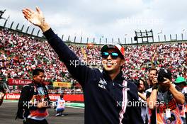 Sergio Perez (MEX) Racing Point Force India F1 Team on the drivers parade. 28.10.2018. Formula 1 World Championship, Rd 19, Mexican Grand Prix, Mexico City, Mexico, Race Day.