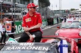 Kimi Raikkonen (FIN) Ferrari on the drivers parade. 28.10.2018. Formula 1 World Championship, Rd 19, Mexican Grand Prix, Mexico City, Mexico, Race Day.