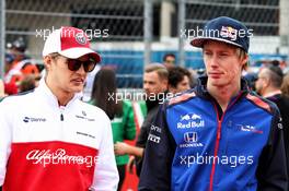 (L to R): Marcus Ericsson (SWE) Sauber F1 Team and Brendon Hartley (NZL) Scuderia Toro Rosso on the drivers parade. 28.10.2018. Formula 1 World Championship, Rd 19, Mexican Grand Prix, Mexico City, Mexico, Race Day.