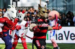 Atmosphere at an America Movil Charity Football Match. 24.10.2018. Formula 1 World Championship, Rd 19, Mexican Grand Prix, Mexico City, Mexico, Preparation Day.