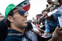 Sergio Perez (MEX) Racing Point Force India F1 Team signs autographs for the fans. 25.10.2018. Formula 1 World Championship, Rd 19, Mexican Grand Prix, Mexico City, Mexico, Preparation Day.