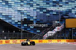 Nico Hulkenberg (GER) Renault Sport F1 Team RS18. 28.09.2018. Formula 1 World Championship, Rd 16, Russian Grand Prix, Sochi Autodrom, Sochi, Russia, Practice Day.