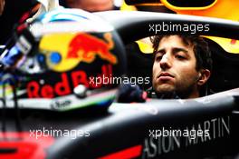 Daniel Ricciardo (AUS) Red Bull Racing RB14. 28.09.2018. Formula 1 World Championship, Rd 16, Russian Grand Prix, Sochi Autodrom, Sochi, Russia, Practice Day.