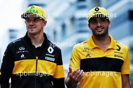 (L to R): Carlos Sainz Jr (ESP) Renault Sport F1 Team with Nico Hulkenberg (GER) Renault Sport F1 Team. 28.09.2018. Formula 1 World Championship, Rd 16, Russian Grand Prix, Sochi Autodrom, Sochi, Russia, Practice Day.