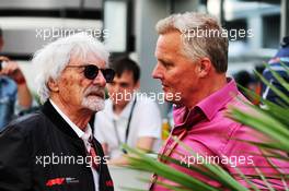 (L to R): Bernie Ecclestone (GBR) with Johnny Herbert (GBR) Sky Sports F1 Presenter. 29.09.2018. Formula 1 World Championship, Rd 16, Russian Grand Prix, Sochi Autodrom, Sochi, Russia, Qualifying Day.