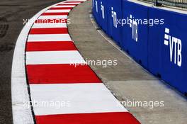 Circuit atmosphere - kerb detail. 27.09.2018. Formula 1 World Championship, Rd 16, Russian Grand Prix, Sochi Autodrom, Sochi, Russia, Preparation Day.