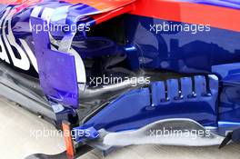 Scuderia Toro Rosso STR13 sidepod detail. 27.09.2018. Formula 1 World Championship, Rd 16, Russian Grand Prix, Sochi Autodrom, Sochi, Russia, Preparation Day.