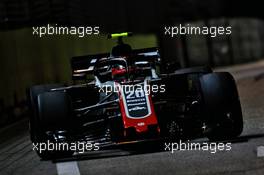 Kevin Magnussen (DEN) Haas VF-18. 14.09.2018. Formula 1 World Championship, Rd 15, Singapore Grand Prix, Marina Bay Street Circuit, Singapore, Practice Day.
