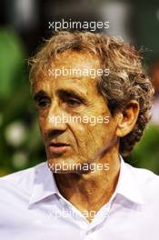 Alain Prost (FRA) Renault Sport F1 Team Special Advisor. 14.09.2018. Formula 1 World Championship, Rd 15, Singapore Grand Prix, Marina Bay Street Circuit, Singapore, Practice Day.