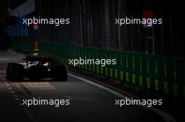 Carlos Sainz Jr (ESP) Renault Sport F1 Team RS18. 14.09.2018. Formula 1 World Championship, Rd 15, Singapore Grand Prix, Marina Bay Street Circuit, Singapore, Practice Day.