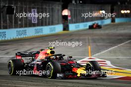 Max Verstappen (NLD) Red Bull Racing RB14. 16.09.2018. Formula 1 World Championship, Rd 15, Singapore Grand Prix, Marina Bay Street Circuit, Singapore, Race Day.