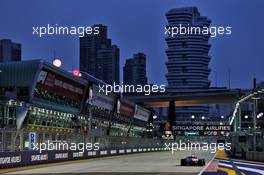 Sergio Perez (MEX) Racing Point Force India F1 VJM11. 15.09.2018. Formula 1 World Championship, Rd 15, Singapore Grand Prix, Marina Bay Street Circuit, Singapore, Qualifying Day.