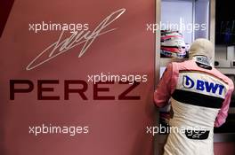 Sergio Perez (MEX) Racing Point Force India F1 Team. 15.09.2018. Formula 1 World Championship, Rd 15, Singapore Grand Prix, Marina Bay Street Circuit, Singapore, Qualifying Day.