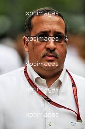 Sheikh Mohammed bin Essa Al Khalifa (BRN) CEO of the Bahrain Economic Development Board and McLaren Shareholder. 15.09.2018. Formula 1 World Championship, Rd 15, Singapore Grand Prix, Marina Bay Street Circuit, Singapore, Qualifying Day.
