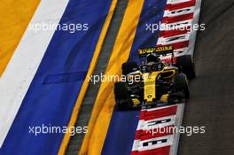 Carlos Sainz Jr (ESP) Renault Sport F1 Team RS18. 15.09.2018. Formula 1 World Championship, Rd 15, Singapore Grand Prix, Marina Bay Street Circuit, Singapore, Qualifying Day.