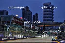 Sergey Sirotkin (RUS) Williams FW41. 15.09.2018. Formula 1 World Championship, Rd 15, Singapore Grand Prix, Marina Bay Street Circuit, Singapore, Qualifying Day.