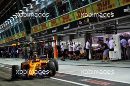 Stoffel Vandoorne (BEL) McLaren MCL33. 15.09.2018. Formula 1 World Championship, Rd 15, Singapore Grand Prix, Marina Bay Street Circuit, Singapore, Qualifying Day.