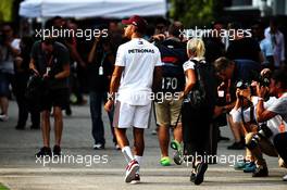 Lewis Hamilton (GBR) Mercedes AMG F1. 13.09.2018. Formula 1 World Championship, Rd 15, Singapore Grand Prix, Marina Bay Street Circuit, Singapore, Preparation Day.