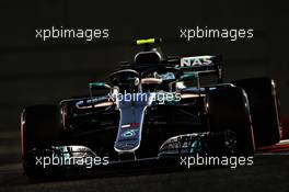 Valtteri Bottas (FIN) Mercedes AMG F1 W09. 23.11.2018. Formula 1 World Championship, Rd 21, Abu Dhabi Grand Prix, Yas Marina Circuit, Abu Dhabi, Practice Day.