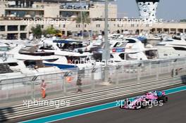 Sergio Perez (MEX) Racing Point Force India F1 VJM11. 23.11.2018. Formula 1 World Championship, Rd 21, Abu Dhabi Grand Prix, Yas Marina Circuit, Abu Dhabi, Practice Day.