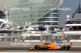 Fernando Alonso (ESP) McLaren F1  23.11.2018. Formula 1 World Championship, Rd 21, Abu Dhabi Grand Prix, Yas Marina Circuit, Abu Dhabi, Practice Day.