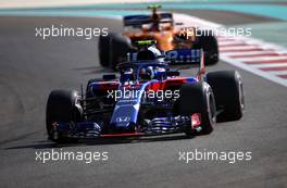 Pierre Gasly (FRA) Scuderia Toro Rosso  23.11.2018. Formula 1 World Championship, Rd 21, Abu Dhabi Grand Prix, Yas Marina Circuit, Abu Dhabi, Practice Day.