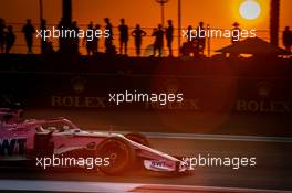 Sergio Perez (MEX) Racing Point Force India F1 VJM11. 23.11.2018. Formula 1 World Championship, Rd 21, Abu Dhabi Grand Prix, Yas Marina Circuit, Abu Dhabi, Practice Day.